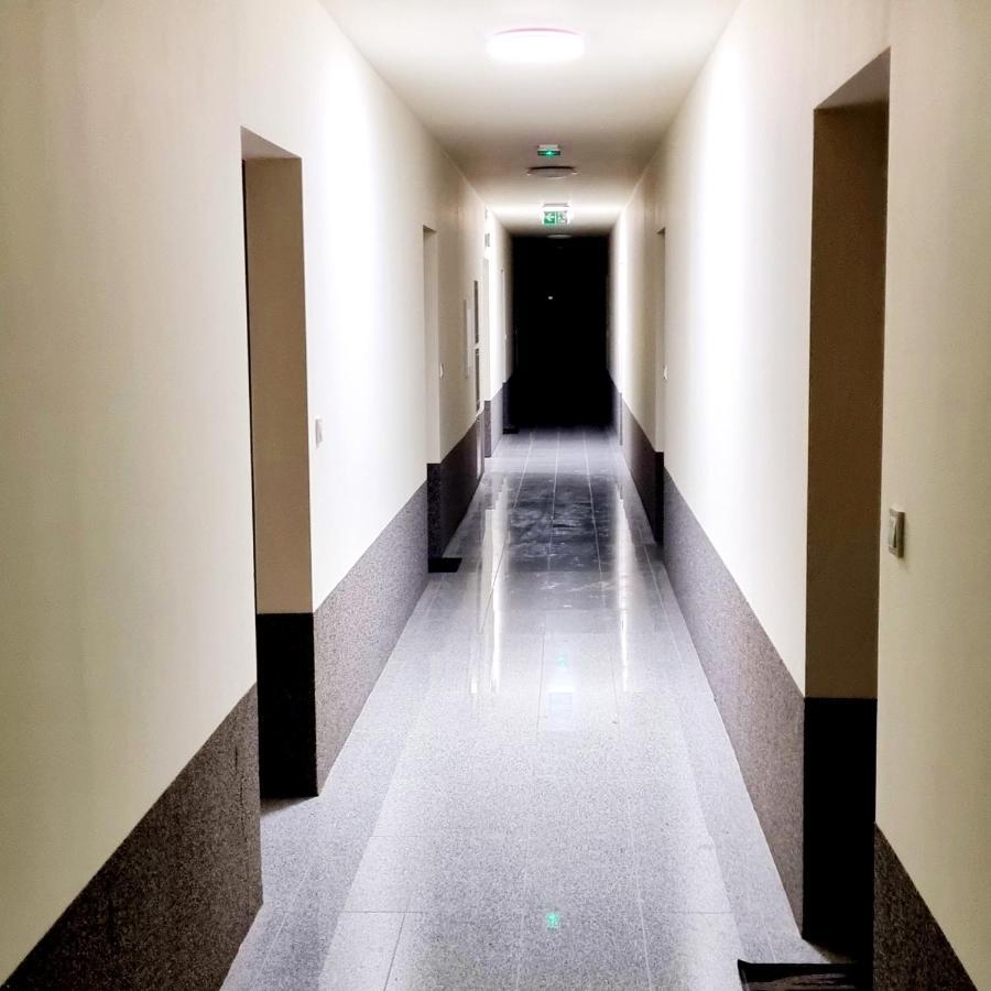 Apple Apartments - Wroblewskiego Prywatne Miejsce Parkingowe Łódź Eksteriør billede